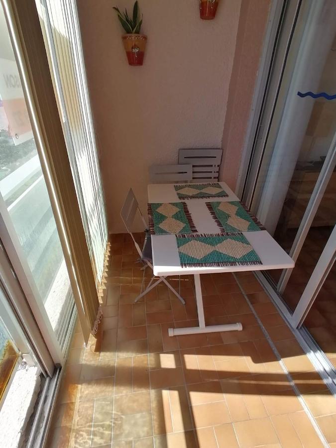 Studio Vue Sur La Mer Au 6Eme Et Dernier Etage Canet-en-Roussillon Bagian luar foto