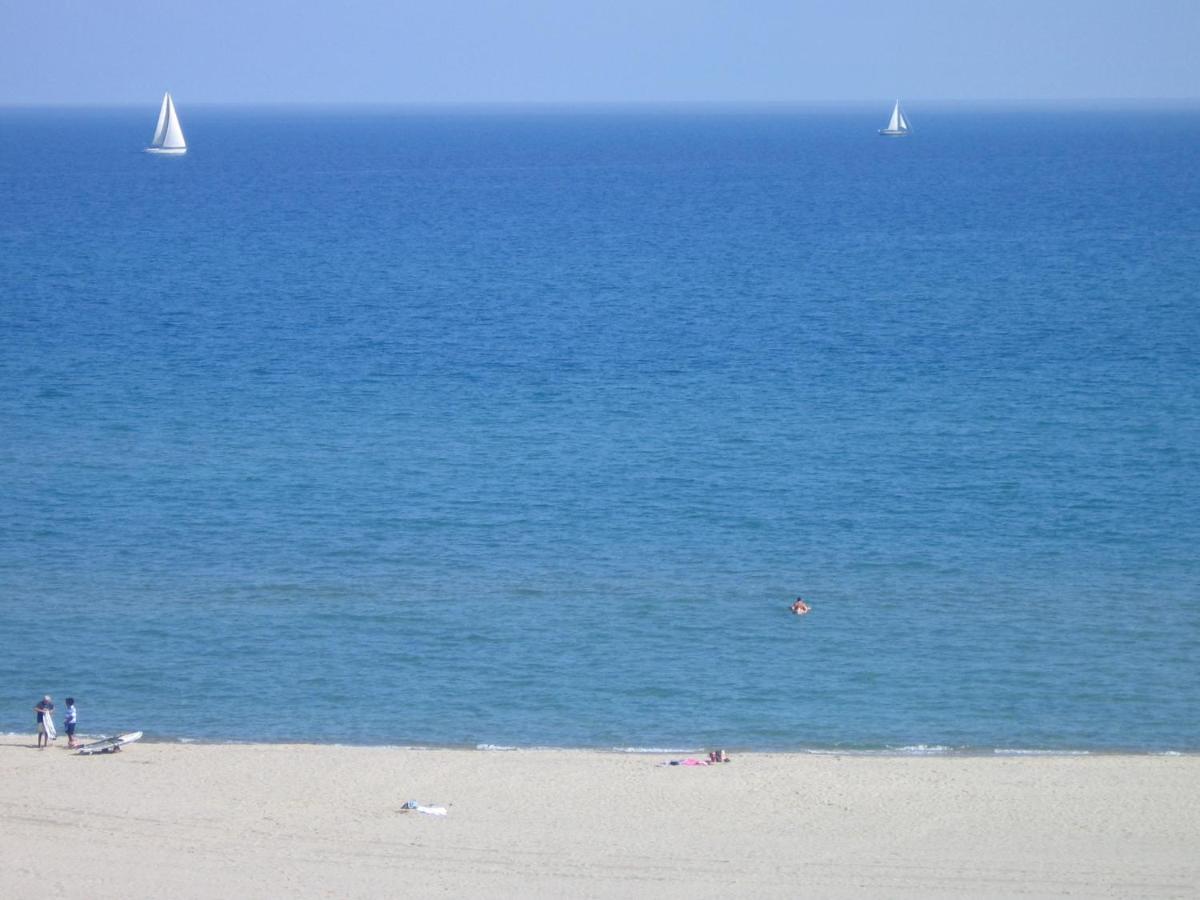 Studio Vue Sur La Mer Au 6Eme Et Dernier Etage Canet-en-Roussillon Bagian luar foto