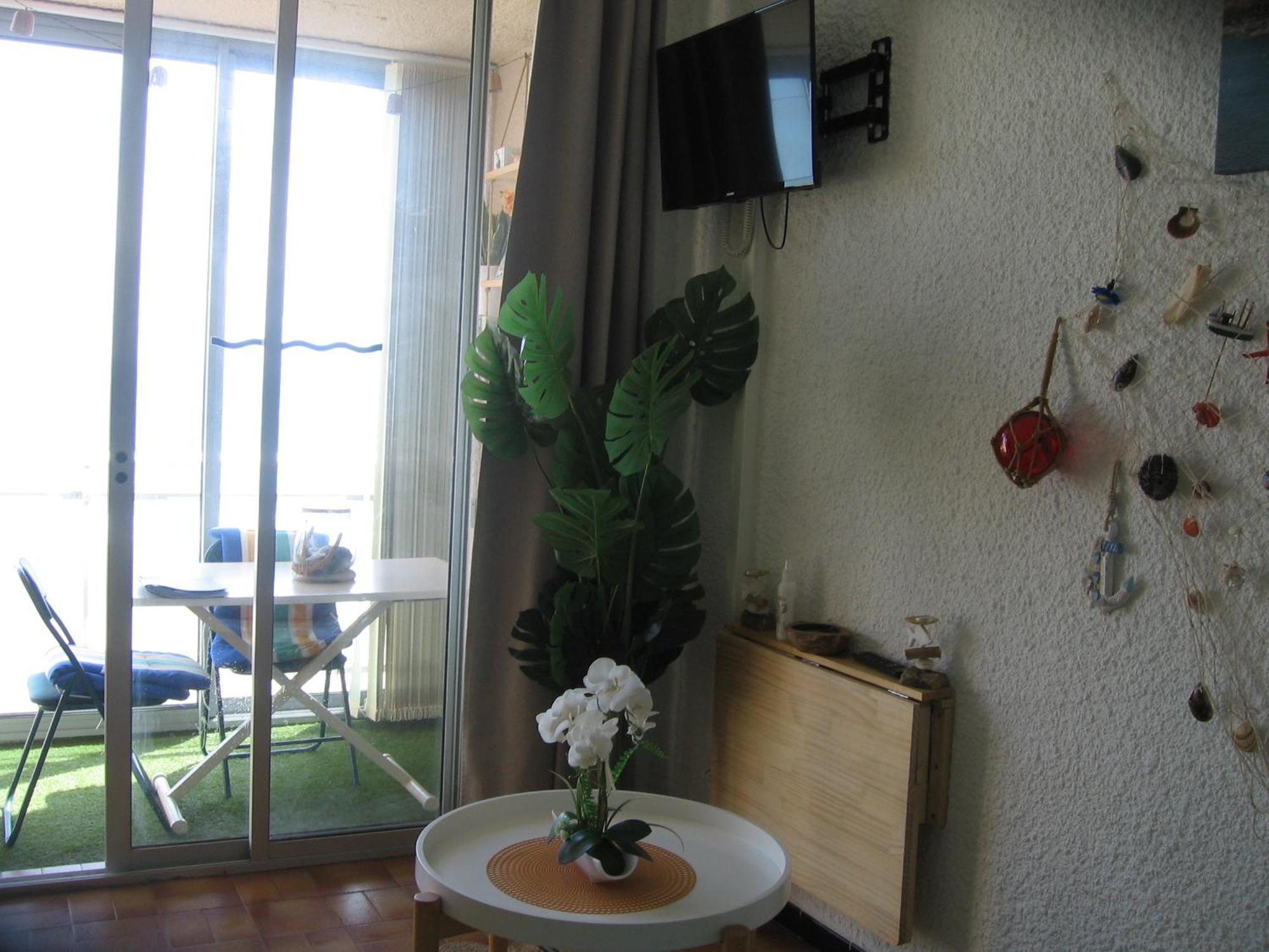 Studio Vue Sur La Mer Au 6Eme Et Dernier Etage Canet-en-Roussillon Bagian luar foto