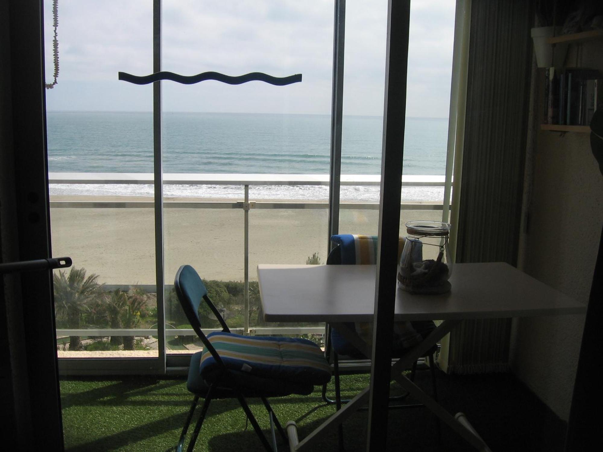 Studio Vue Sur La Mer Au 6Eme Et Dernier Etage Canet-en-Roussillon Bagian luar foto